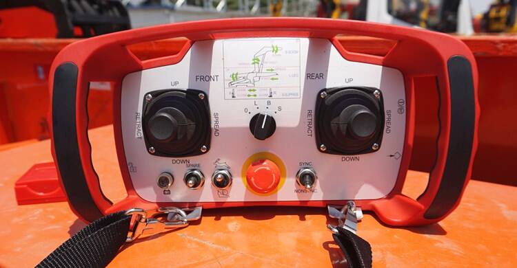 Remote Control of 20/40ft Sidelifter