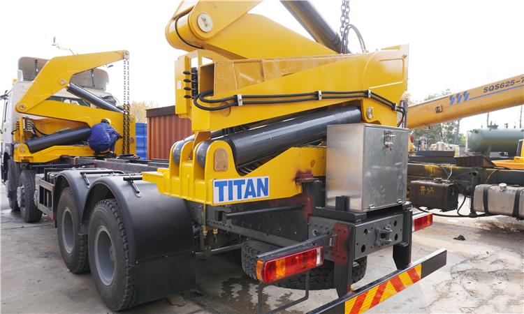 20 ft Side Loader Truck for Sale In Guyana