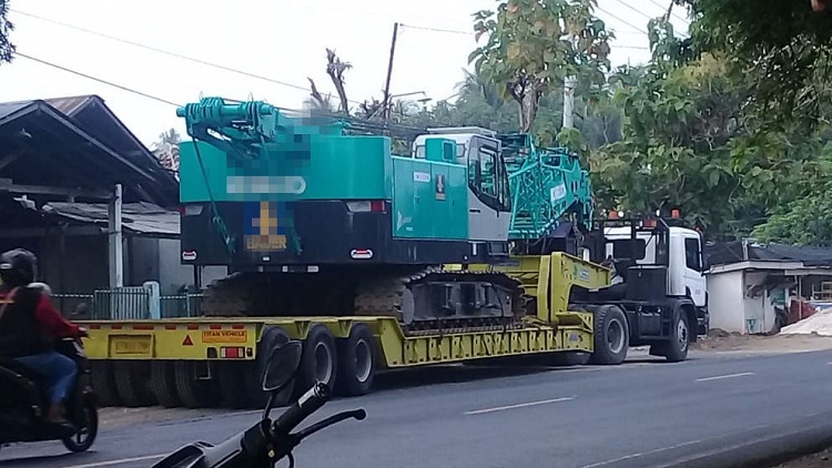 lowboy trailer