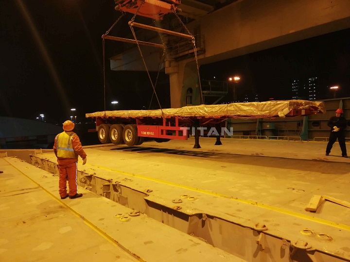 flatbed trailer