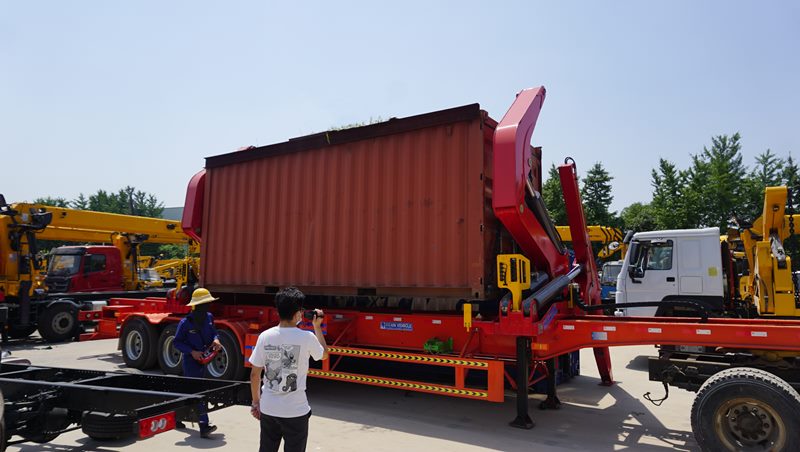 40ft Side Lifter Container