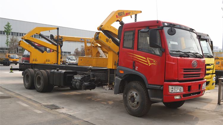 Side Loader Truck for Sale