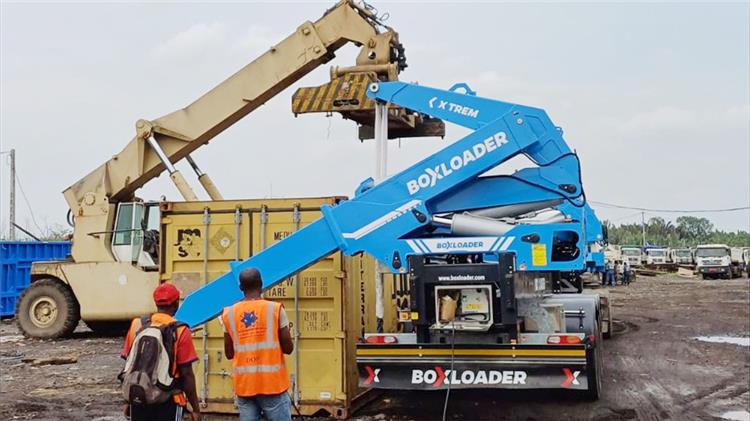 Box Loader Truck X Trem for Sale In Cameroon