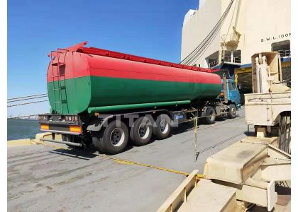 How much fuel does a fuel truck carry?-Fuel tank trailer/oil tank trailer
