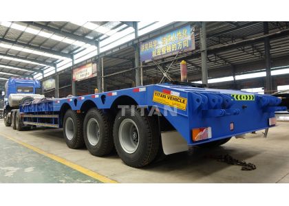 How should the low bed trailer be packed?